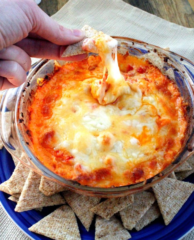 4-Cheese-Red-Pepper-Dip