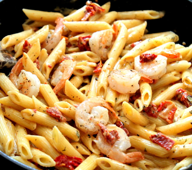 Shrimp & Sun Dried Tomato Cream Sauce Pasta