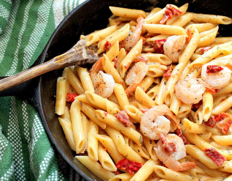 Shrimp & Sun Dried Tomato Cream Sauce Pasta