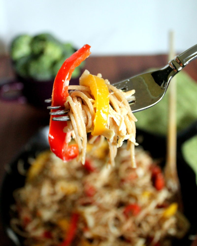 Garlic Parmesan Chicken & Peppers Pasta