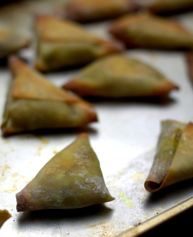 baked veggie samosas