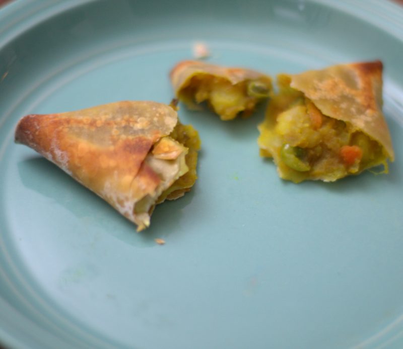 baked veggie samosas