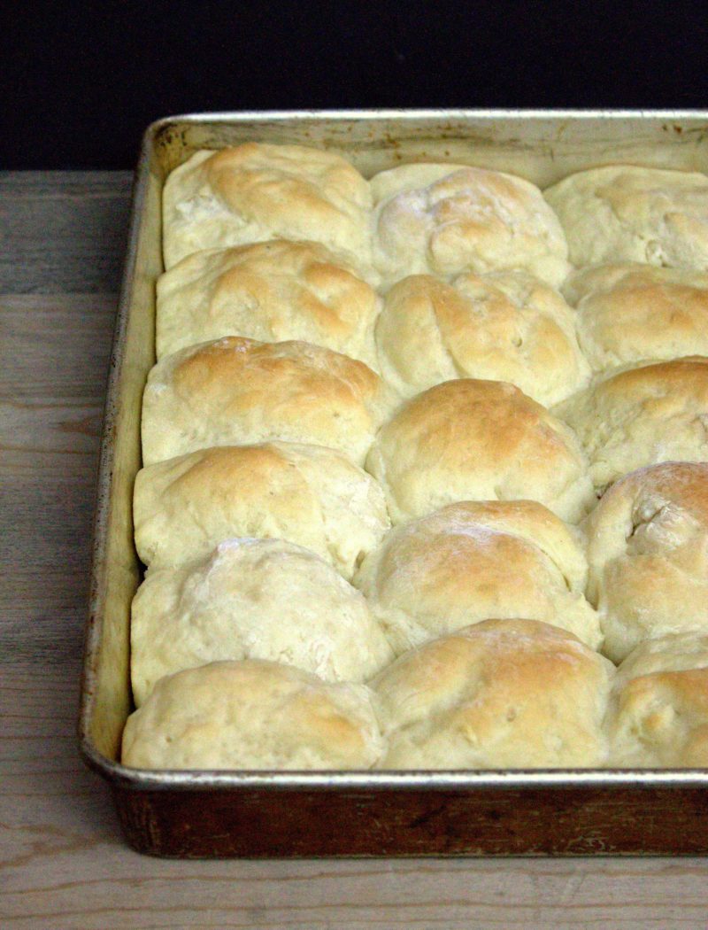 1-Hour Dinner Rolls