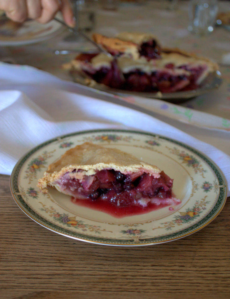 Berry Rhubarb Pie Recipe