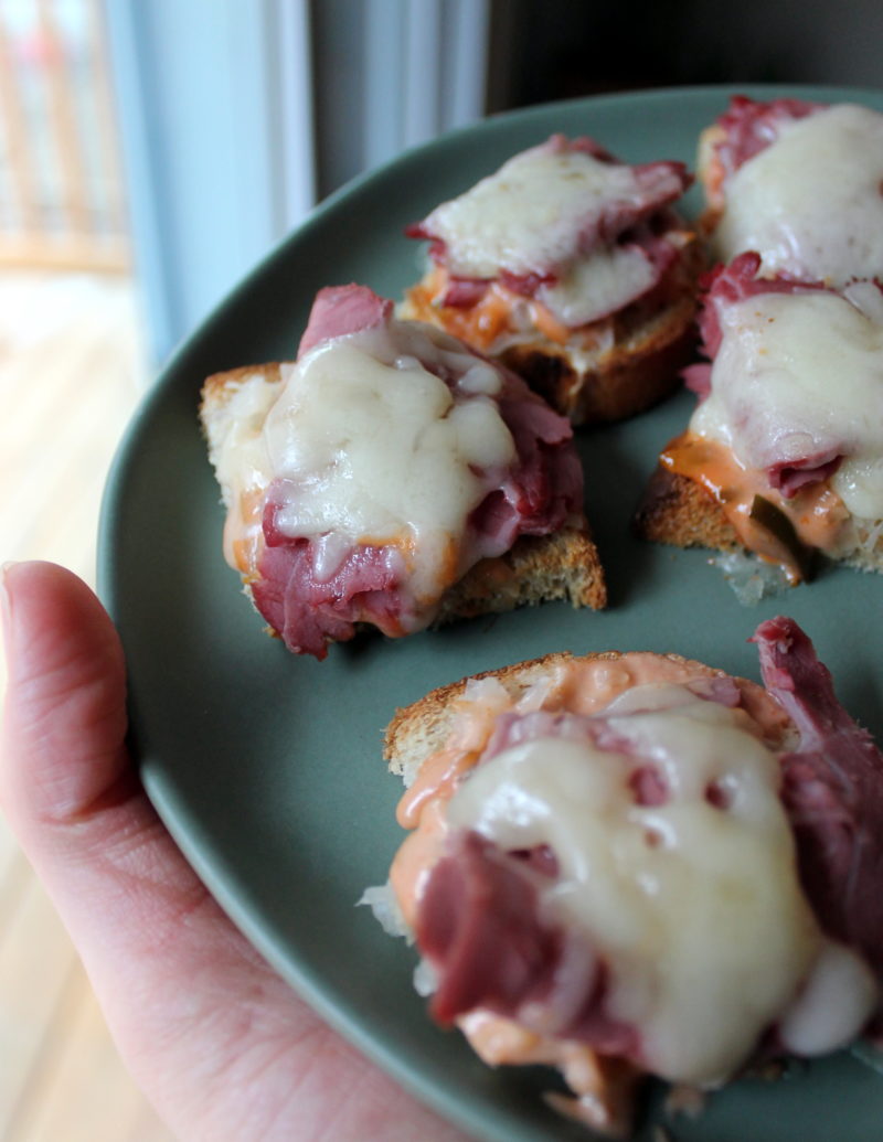 Easy Reuben Bites